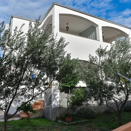 Apartments With A Parking Space Srima - Vodice, Vodice - 5742 Apartment *