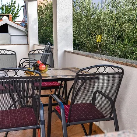 Apartments With A Parking Space Srima - Vodice, Vodice - 5742 Apartment Vodice