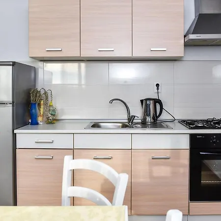 Apartment Apartments With A Parking Space Srima - Vodice, Vodice - 5742 Vodice